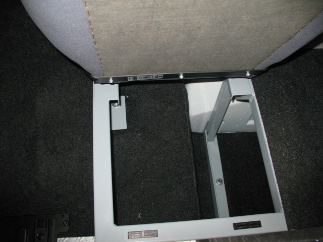 Staufach beifahrerseitig